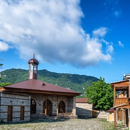 Azerbaijan Ismayilli and Lahij Day Tour From Baku